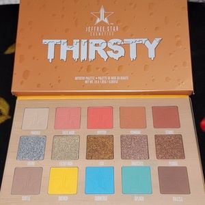 JEFFREE STAR EYE SHADOW PALETTE